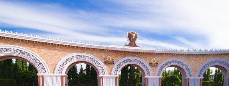 中央財經(jīng)大學(xué) 中央財經(jīng)大學(xué)